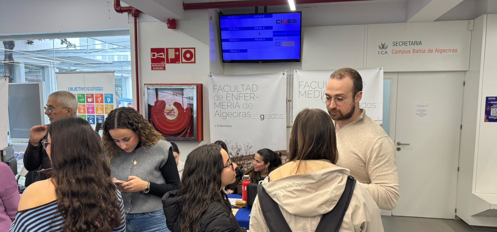 Participación de la Facultad de Enfermería en la Jornada de Orientación Universitaria