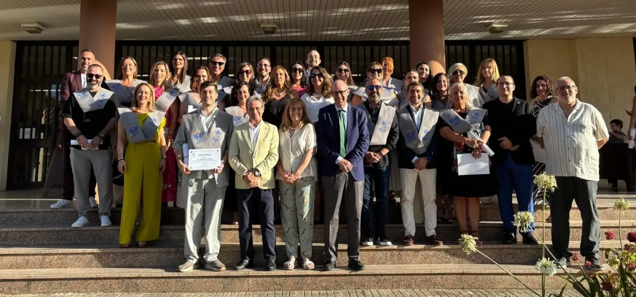 La Facultad de Enfermería celebra la clausura de la primera promoción del Máster en Humanización y Ética de la Salud