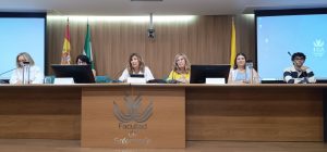 La Facultad de Enfermería da la bienvenida a sus nuevos estudiantes para el curso 2026-2027